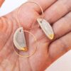 Boucles d'oreilles blanches nacre or demi lune pour femme et fille