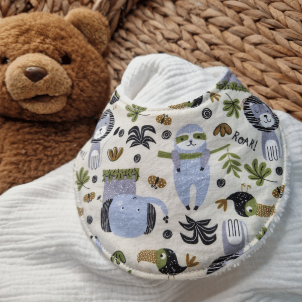 bavoir-bebe-nourrisson-naissance-06-mois-eponge-de-bambou-coton-idee-cadeau-trousseau-maternite