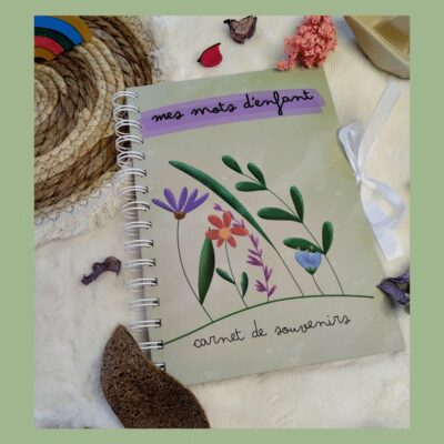 couverture carnet souvenirs vert fleurs