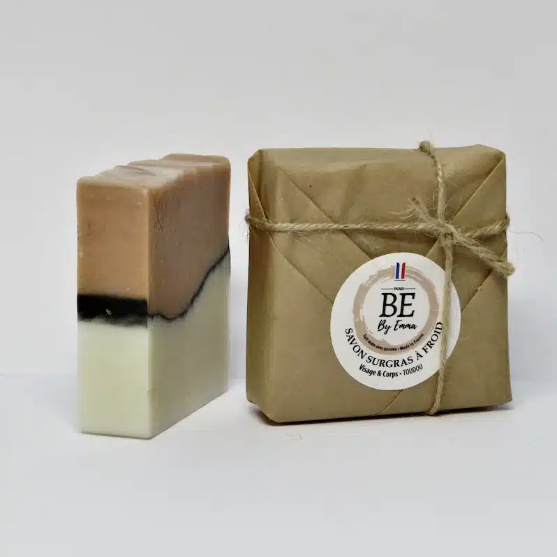 Savon emballé et non-emballé pour la peau sensible