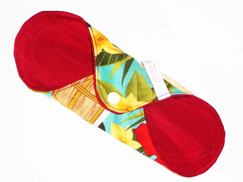 Serviette hygiénique lavable flux moyens - PIN-UP HAWAIENNE (M) - Zéro déchet - shl - serviette périodique