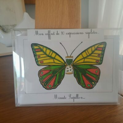 Coffret de 10 cartes postales rigolotes.