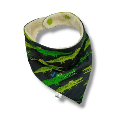 bavoir bandana avec des crocodiles sur fond noir