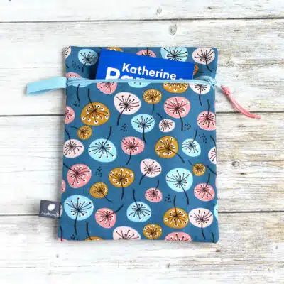 porte livre tissu fleurs