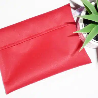 Pochette imperméable lavable et réutilisable ROUGE
