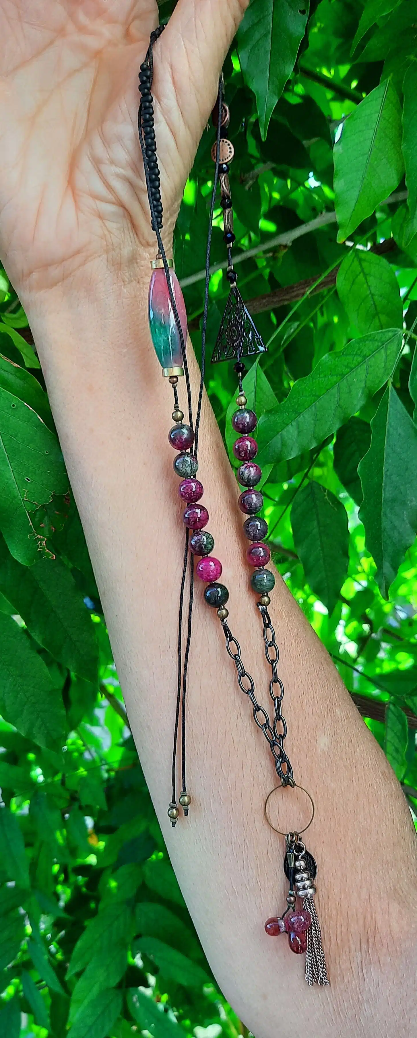 Sautoir chic et moderne, ajustable, perles pierres naturelles jade rose et vert - Lithothérapie – Image 2