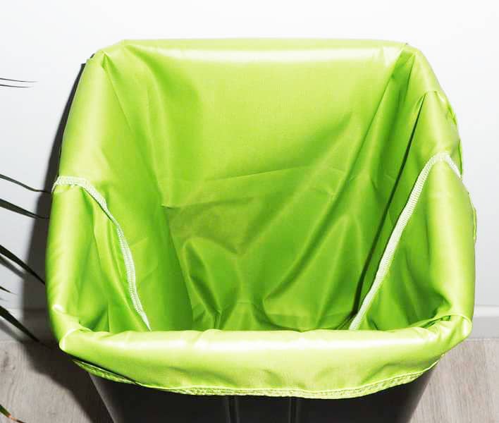 Sac poubelle lavable et réutilisable vert (40l) - Un grand marché