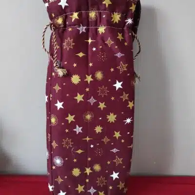 Cadeau Noël fait main porte bouteilles "étoiles bordeaux"