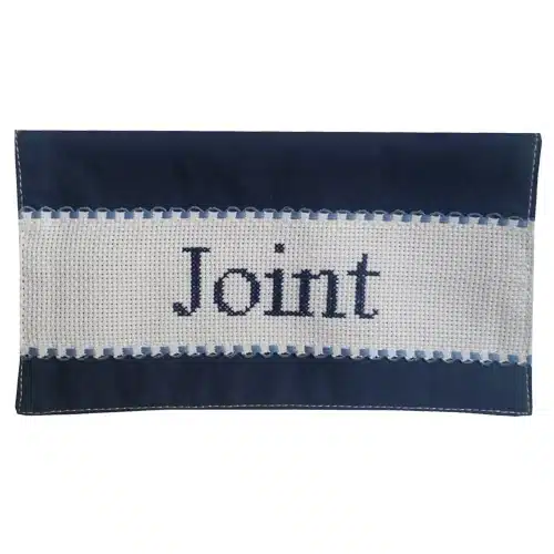 porte chéquier personnalisable brodé main compte joint bleu marine