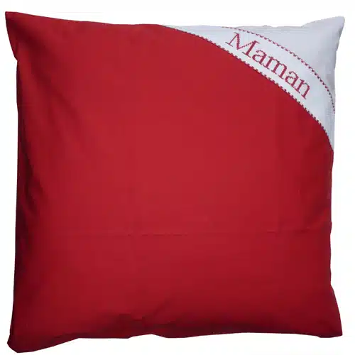Taie d'oreiller brodée main personnalisable rouge