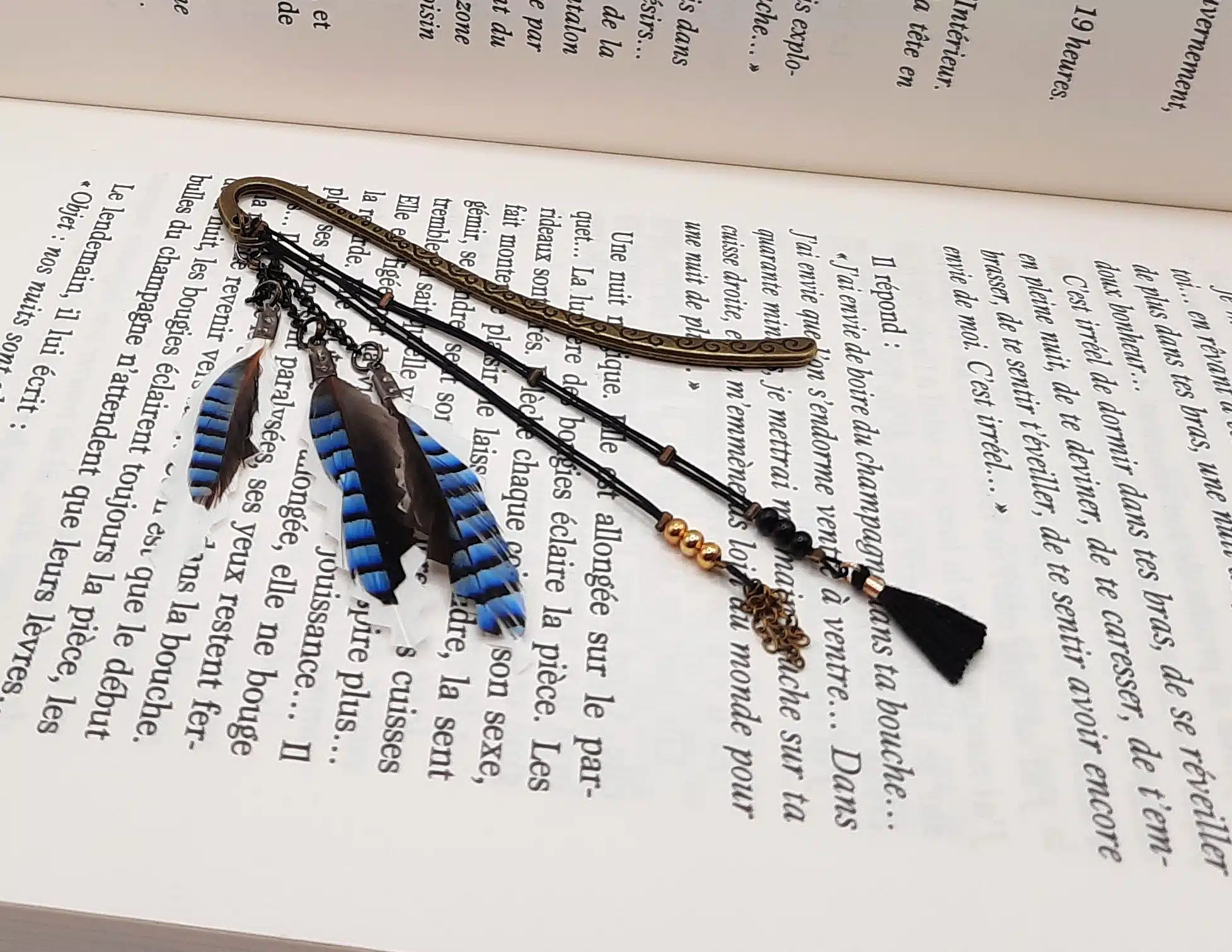 Marque-pages "Plumes au Vent" et pompons – Image 10