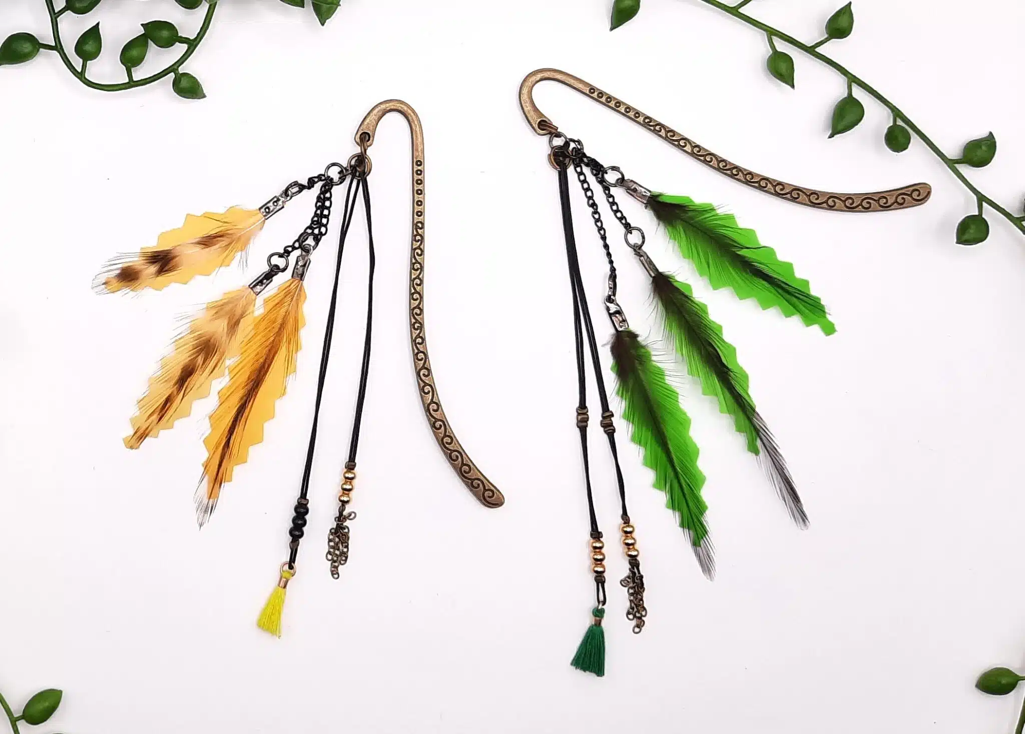 Marque-pages "Plumes au Vent" et pompons – Image 4