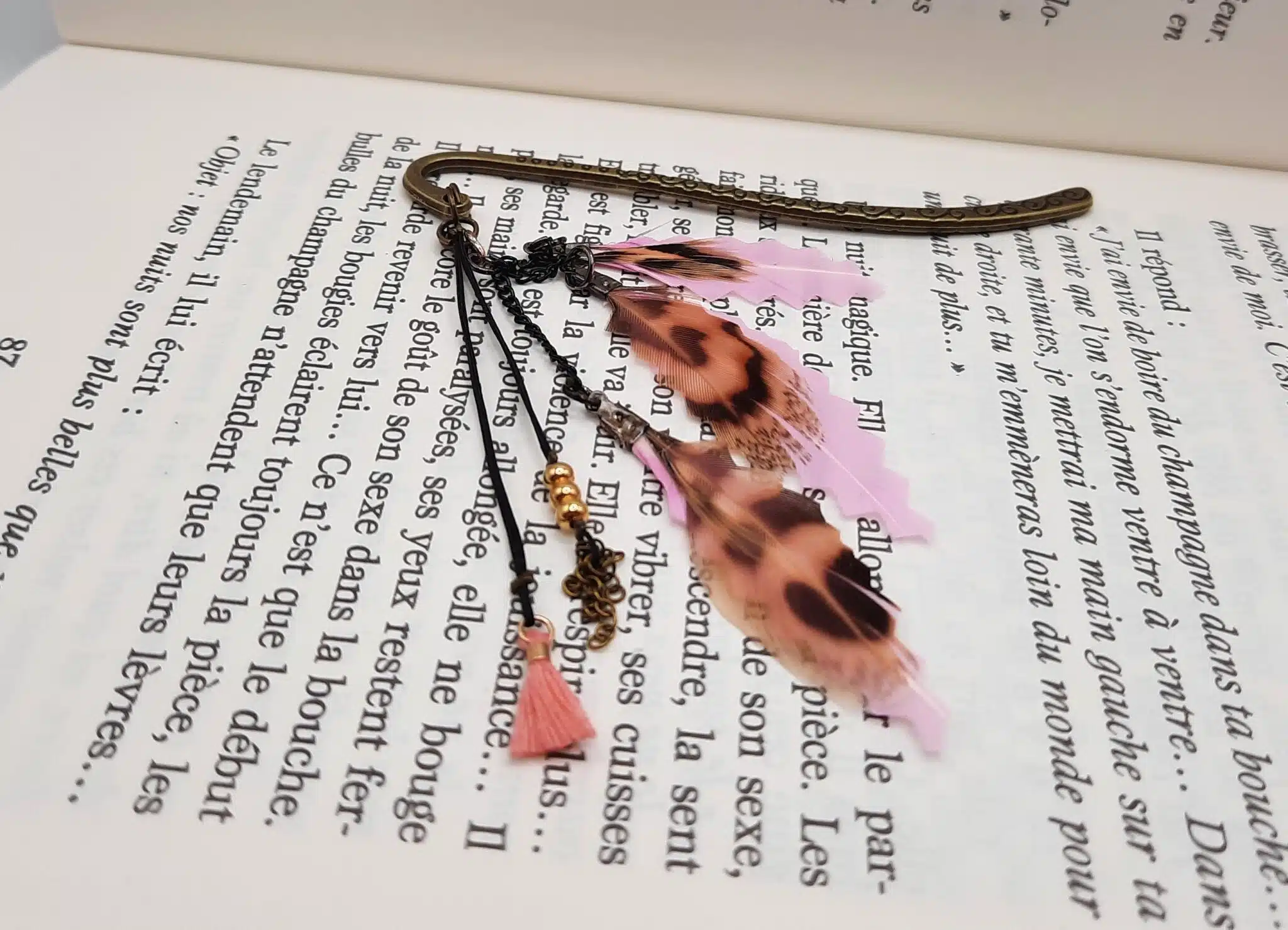 Marque-pages "Plumes au Vent" et pompons – Image 8