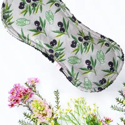 Protège-slip sans ailettes OLIVES - zéro déchet - protège-slip menstruel lavable - serviettes menstruelles lavables - Zéro déchet - shl - serviettes périodiques (Copie)