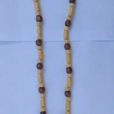 Collier perles bois