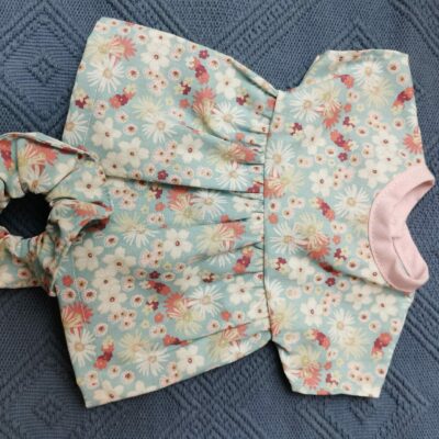 ROBE POUR POUPEE