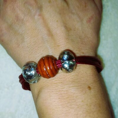 bracelet rouge vice