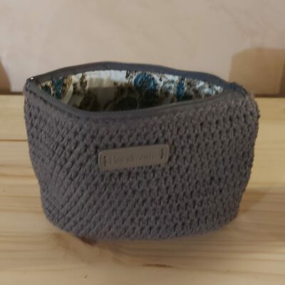 Trouse de maquillage gris souris (Copie)