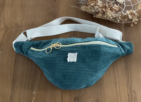 Sac banane velours côtelé vert sapin