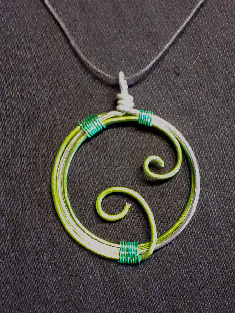 vert clair et argent 0,00 €
