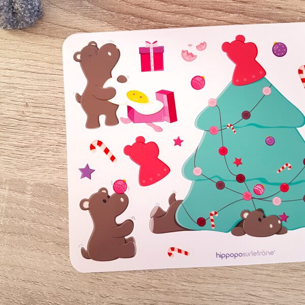 stickers hippopotame le sapin de noel de Potam Hippopo sur le trone