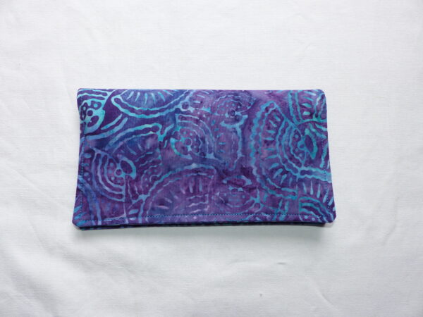 Porte chequier en tissu batik