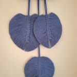 Suspension murale bleue marine