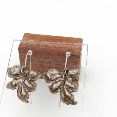 Boucles d'oreilles bronze de feuille (crochet d'oreilles)