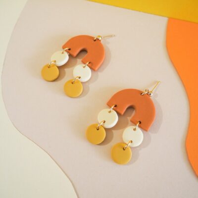 Boucles d'oreilles arc en ciel arche orange et ronds suspendus jaune pastel et jaune
