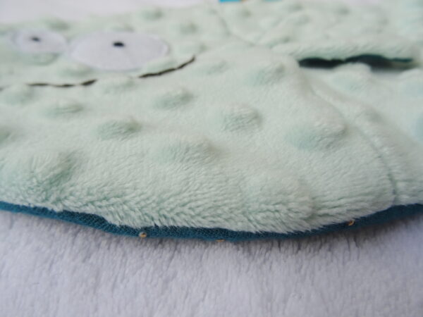 doudou plat poisson celadon