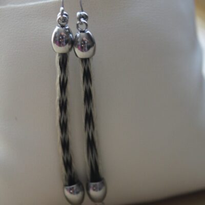 Boucles d'oreilles tissées