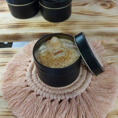 Bougie parfumée coulée à la main (Copie) (Copie)