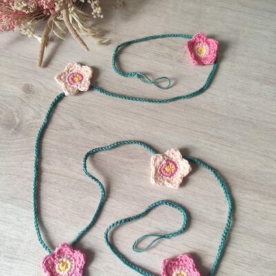 Guirlande murale fleurie - Corail