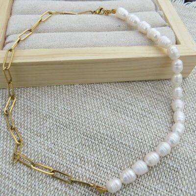 Collier Daphné - Perle d'eau douce et acier inoxydable doré