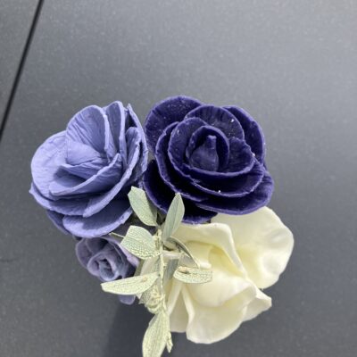 "Roxy" Bouquet de 4 fleurs en porcelaine froide