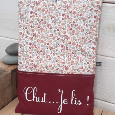 Pochette à livre de poche