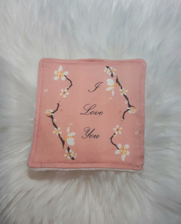 Lot de 4 lingettes démaquillantes lavables - Motif " I love you " – Image 2