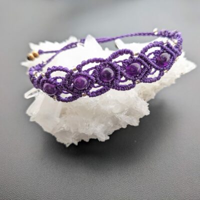 Bracelet Macramé Violet Améthyste Foncée/ Lithothérapie/ Fait Main