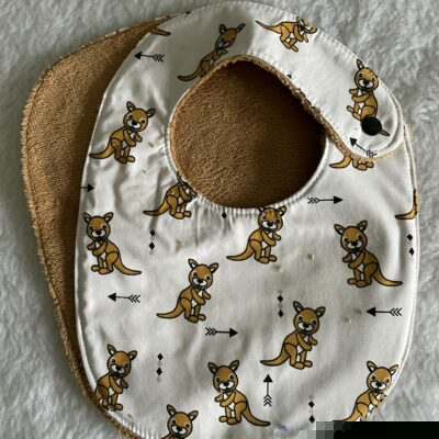 Bavoir camel