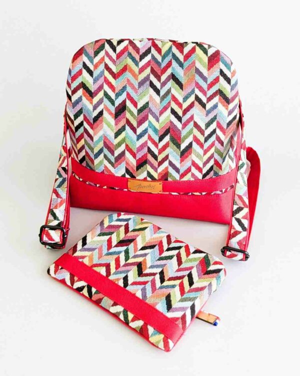 Sac à dos et trousse assortie rouge avec motifs chevrons