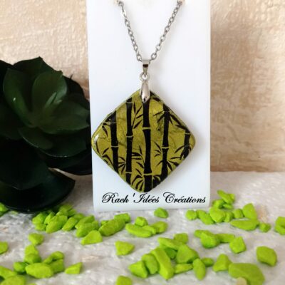Pendentif carré pâte polymère vert métallic