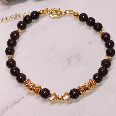 bracelet en perles de grenat sur plaqué or