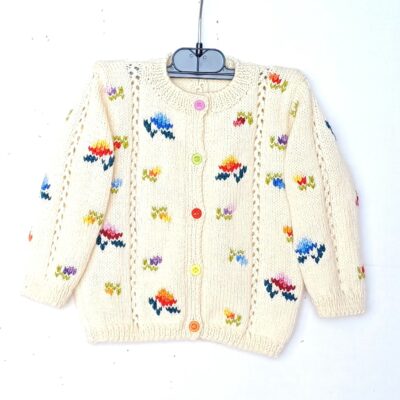 gilet bébé tricot taille 1 an avec des fleurs