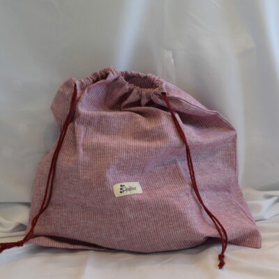 Sac à sous vêtements ou à linge sale à rayures rouges