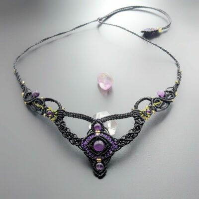 Collier Macramé Noir Avec Perles En Pierre Fine Améthyste / Bijou Unique Créateur