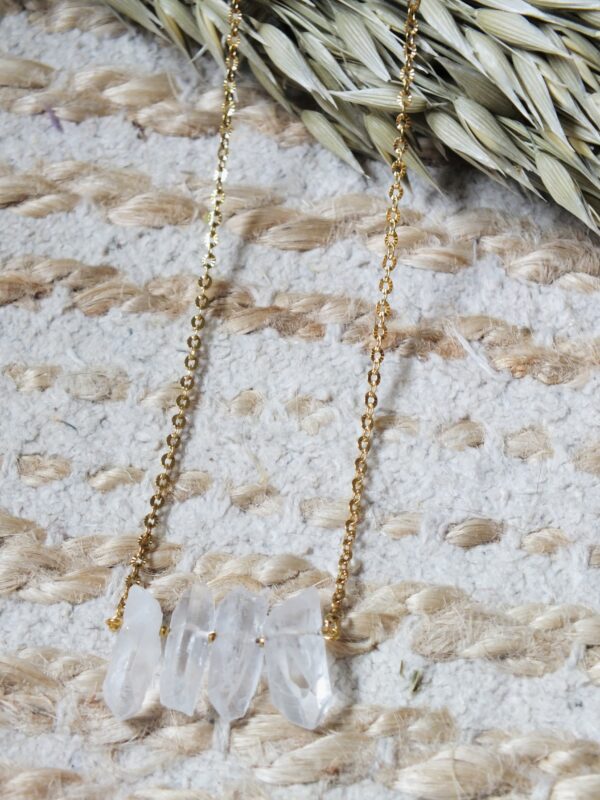 collier en acier inoxydable et pierre naturelles