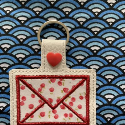 Porte clés courrier
