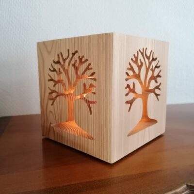 Photophore , arbre de vie , lanterne intérieur et extérieur en mélèze massif
