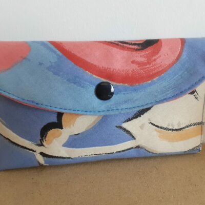 Pochette de rangement pour lunettes.