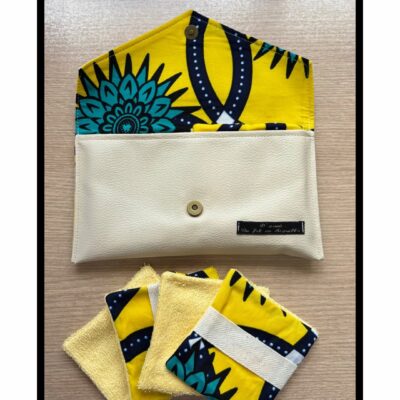 Trousse Démaquillante "Golden Lady"